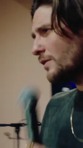 follow my back up account 😭😭