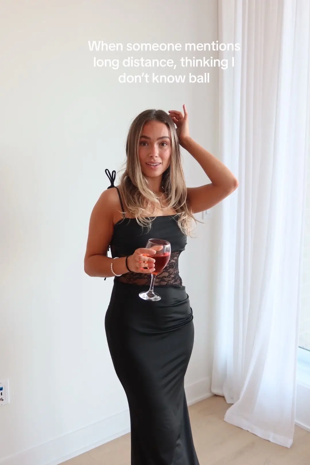 Mine just comes with palm trees and sunsets 🌴🌅✈️🏒❤️ #longdistancerelationship #longdistance #hockeyplayer #hockey #sandiegocalifornia 