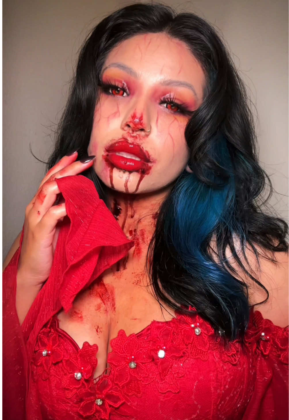 Draculas bride, Van Helsings problem 🩸 #vampire #halloween #costume #vanhelsingvampires @Dolls Kill 