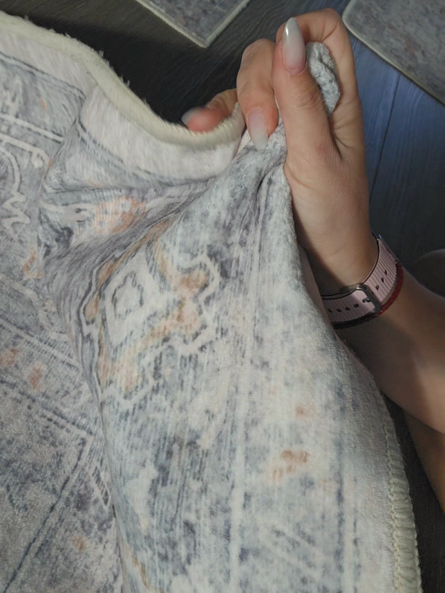 #tiktokpartner #carpet  #tiktokmademebuyit #dealsforyou #dealsforyoudays 