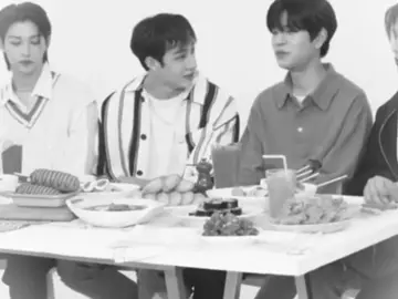 #CHANMIN :: 💘💘 // Cuenta dedicada a mi Noviesita.  . . . . . . . . #fyppppppppppppppppppppppp #esperosalirenparati #apoyoooooooooooooooooooooooooooo #esperosalirenparati @CapCut @TikTok @tiktok creators @charli d’amelio 