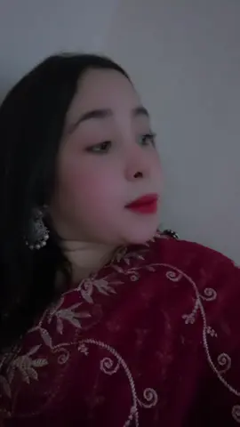 আমরা সিলেটি রে ভাই, এখানে kiss মানে পলিথিন,hi মানে জামাই,.বউ মানে বসা - বুঝাই।#🙂🙃♣ #foryoupage #jannatahmed #viralvideo #tiktok 