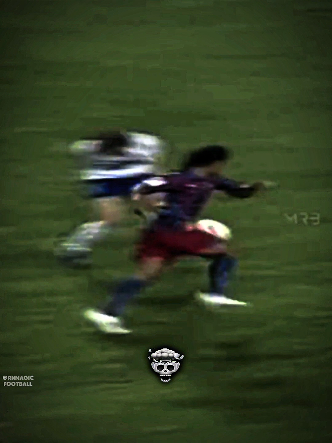ronaldinho prime at Barcelona ☠️#barcelona #viralllllll #fy #rnmagicfotball #ronaldinho 