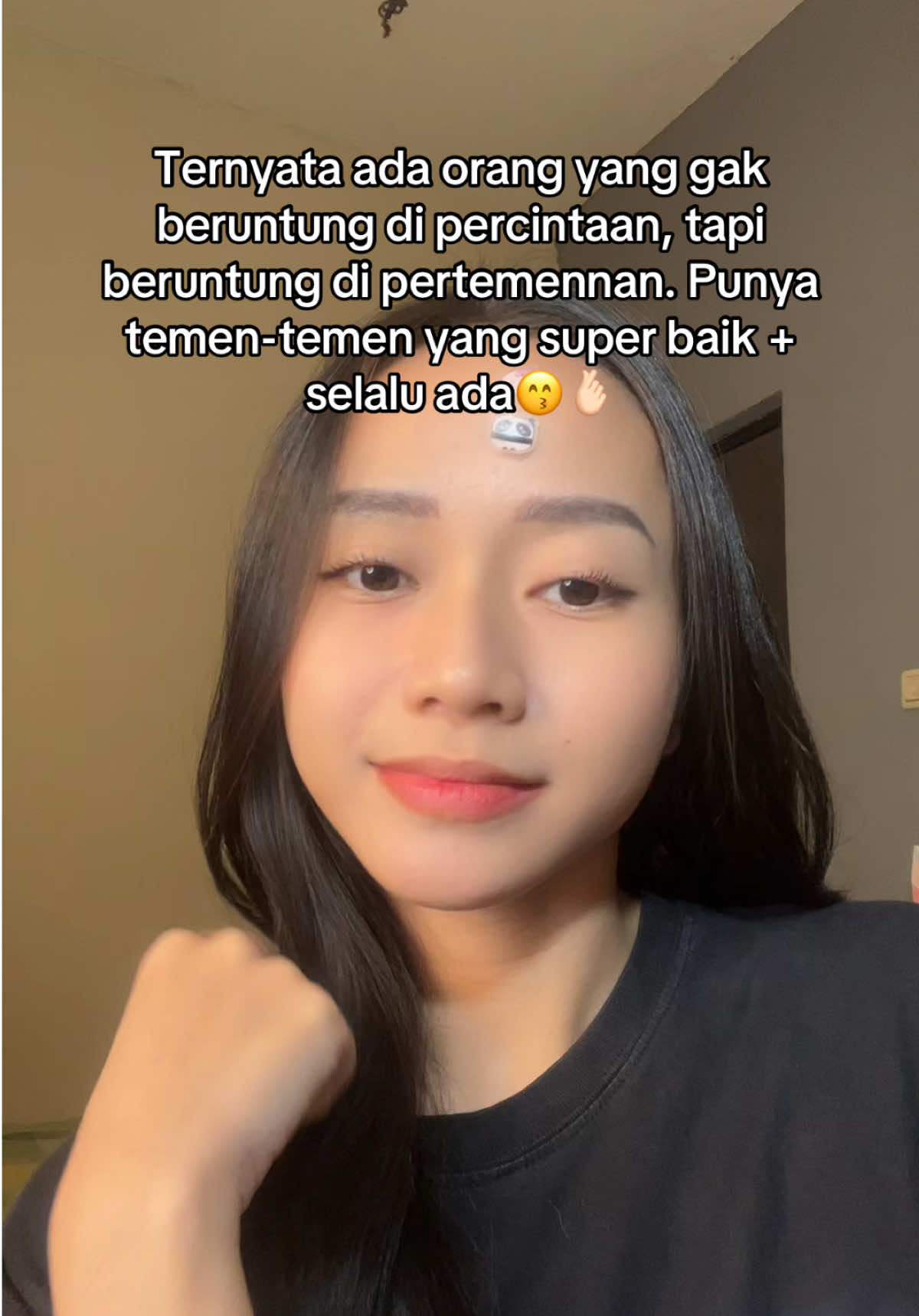 temen-temen baik + punya anak cantik🫰🏻