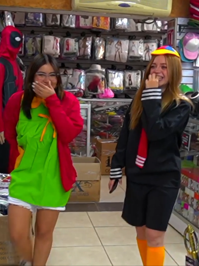 Que buen stream mañana se viene de disfraz #fyp #juansguarnizo #nataliamx #laparce #parati 