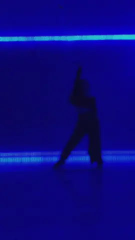 Вечерний дэнс 🌆 choreography by Monroe Lee @1MILLION  song: @FKA twigs - papi bones feat. @SHYGIRL  #dance #cover #1million #fyp #viral #dancer 