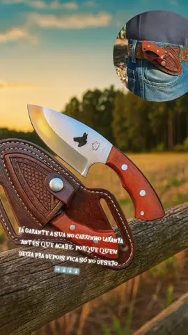 faca artesanal com bainha em couro trabalhado, estilo country raiz pra usar no rancho, no churrasco e no dia a dia da roça. Ideal pra quem curte tradição, agro e vida simples no campo. Produto resistente, bonito e cheio de presença. Hashtags: #FacaSertaneja #EstiloCountry #RanchoVII #AgroÉTop #modasertaneja 