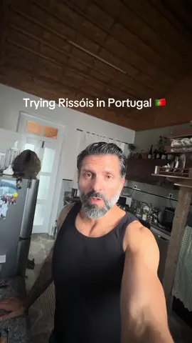 They weren’t my favorite, but I bet they are fun finger foods at parties here in Portugal 🇵🇹 @Morgan in Portugal  #camarao #leitao #portuguese #vidaemportugal #louieinportugal 