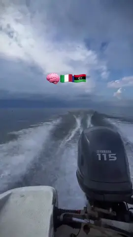 استخدمو صوت🎙️💭  #fyp #عليوه_المغربي_aliwa #شعب_الصيني_ماله_حل😂😂 #follow #راب_عربي 