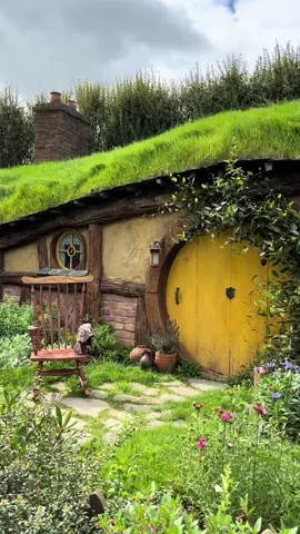 This is 😱❤️ #Hobbiton #NewZealand #tiktoktravel #lotr #shire 