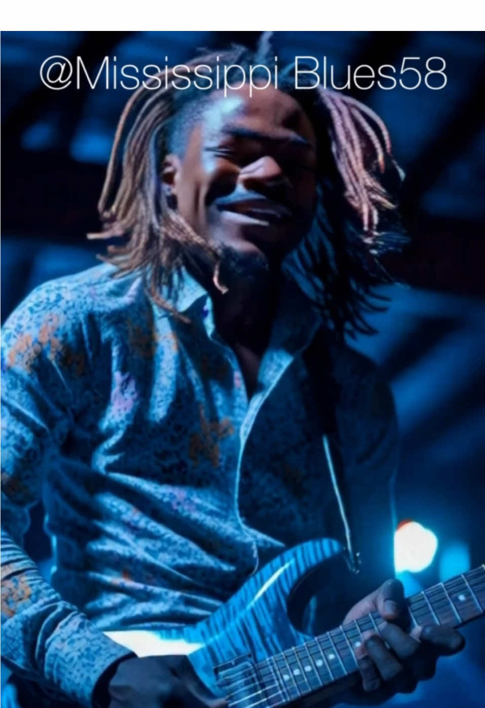 “I got the city wind blowin’ through my soul, and the blues keep talkin’ to me down on Maxwell Road.” #MusicaConAlma #BluesSession #HarmonicaLovers #GuitarGroove #BluesMood    