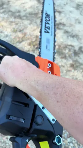 Vevor Gas Chainsaw! @Vevor Store US #vevorgaschainsaw #chainsaw #vevortools #christmasgiftideas 