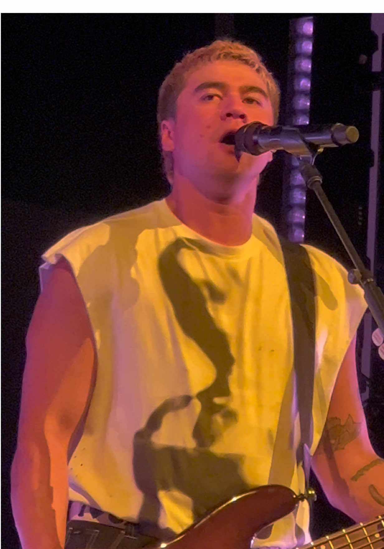 *defrosting is underway*#LIVESOS2026 #5sos #5secondsofsummer #EveryonesAStar #boyband @yourfavoriteboyband @5 Seconds of Summer @Michael Clifford @Calum Hood @Ashton irwin @user5s0sl1v3 @thedailysauce @Take My Money Tour 