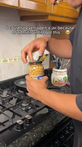 Thanks to this, my hand pain is finally gone 🥹❤️ #handpain #arthritis #therapeuticglove #massagingglove This massaging glove helps relieve hand pain caused by arthritis. It’s perfect for anyone who suffers from arthritis and wants a natural, relaxing way to ease pain and improve mobility. With multiple levels of intensity, pressure, and heat, it improves circulation, relieves pain, and works for both hands — the perfect solution for those who want lasting relief from hand pain.