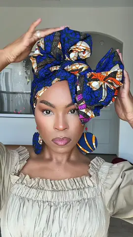 When I remember I own a headwrap business. 😏 #headwraptutorial #africanheadwrap #headwraps #headwrapstyle #headwraplife 