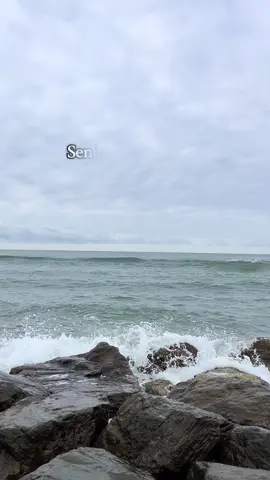 Soylesam sırlarumi Habu deniz taşacak…….🌊        #keşfetteyizzz #keşfetbeniöneçıkar #karadeniz #keşfet #keşfet 