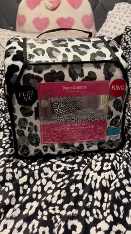 Ross haul pt.2, I get all my Paris Hilton and Juicy couture from Ross😍 #girlythings #cute #blackgirlmagic #girlytok #shoppinghaul #rossfinds #shoppingfun 