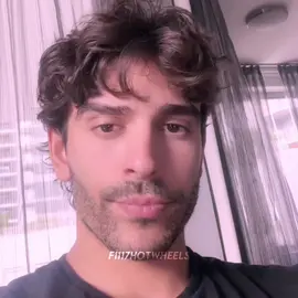 Gareth ended up getting that house tour✨️💚 #garethandkayden #kissthevillain #rinakent #garethcarson #kaydendavenport 