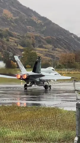 F/A-18C Hornet 22.10.2025 Swiss Air Force🇨🇭 Sion Air Base #swissairforce #fighteraircraft #aviations #swissfa18 #fa18hornet 
