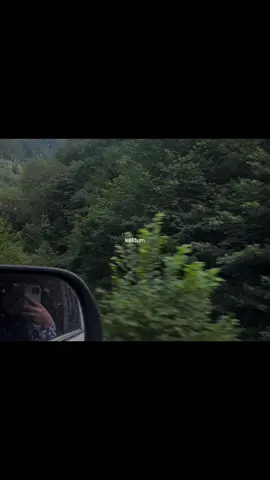 “Kaldum,karabulut ardına bulamadum yolumi…” #karadeniz #taşacakhabudeniz #uzungöl #keşfetteyizz #ayder 