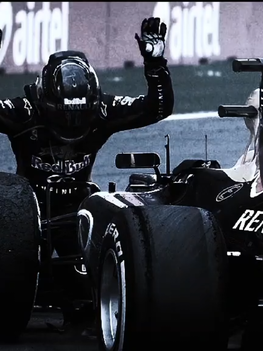 Sebastian Vettel version  #sebastianvettel #sebastianvettel5 #edit #f1 #fyp 