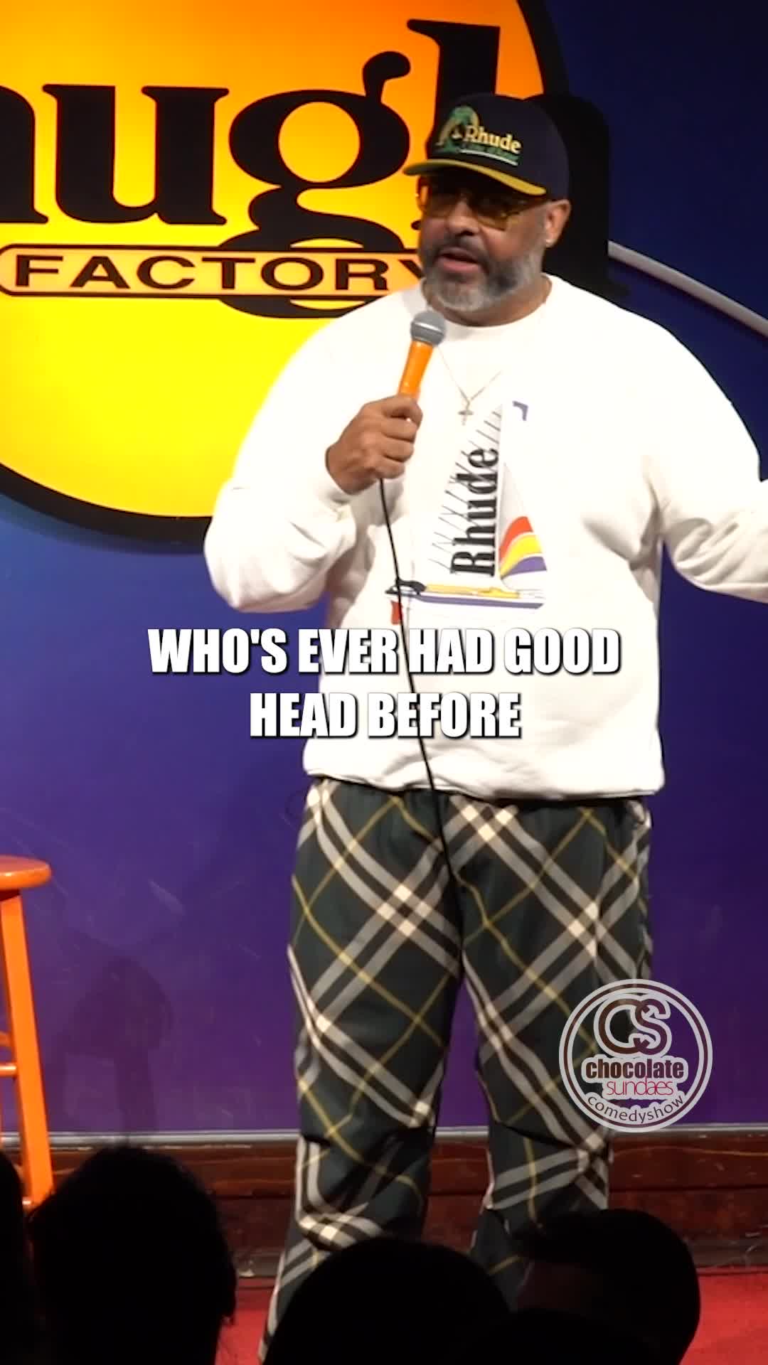 Effort is everything! Watch @bolastname757 ’s full stand up clip on our YouTube channel! Live shows every Sunday in Hollywood — click the link in our bio for details! #chocolatesundaescomedyshow #comedyshow #standupcomedy