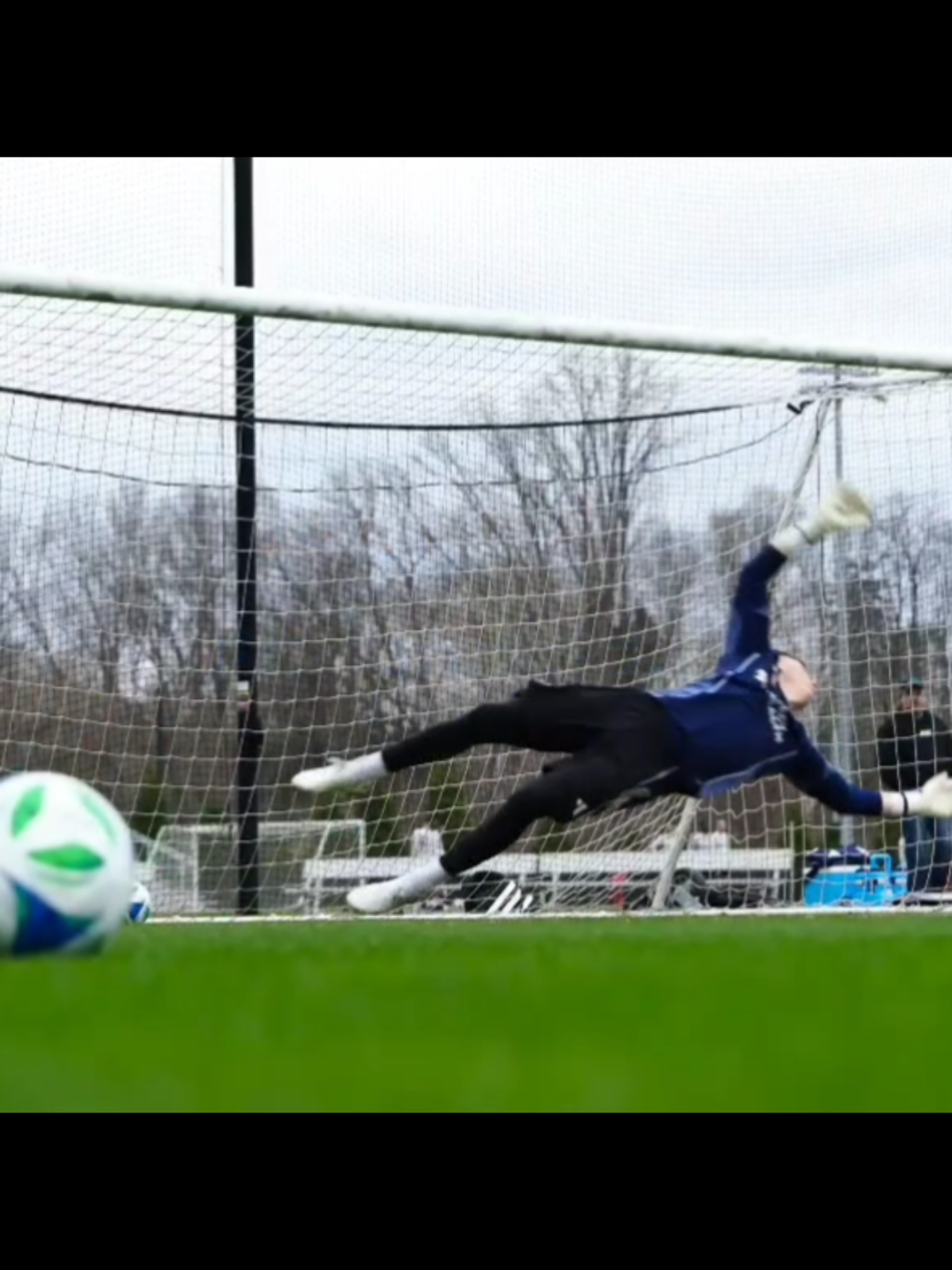 #nowornever #gktraining #topgk #goalkeeper #football 