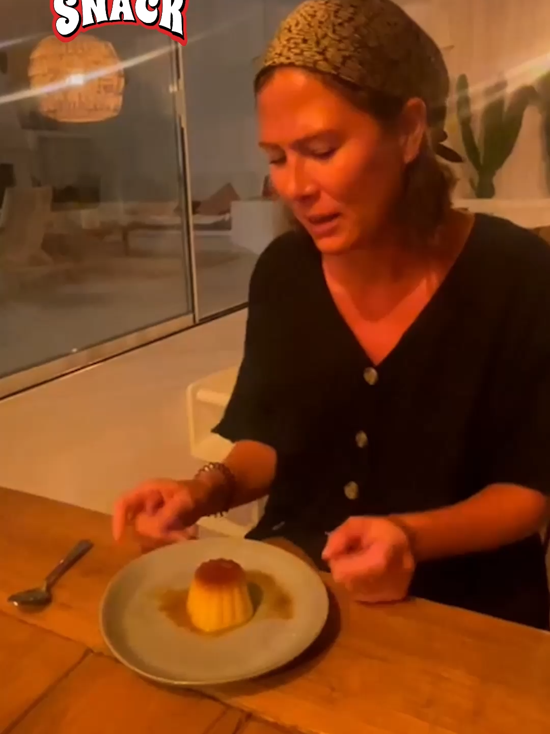 thanks, never would've figured it out on my own! 😩 🤣 #food #foodie #foodfail #foodofinstagram #dessert #dessertfail #CremeCaramel #flan #caramelcustard #spitup #french #frenchcuisine #datefail #messyfail #gross #epicfail #fail