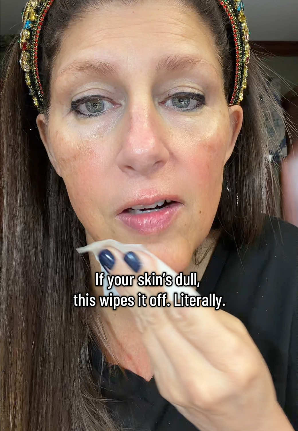 this m-61 PowerGlow Peel from Bluemercury, it’s like a 1-minute facial in a pad. You just swipe it on, it tingles for a sec, and then boom—your skin’s smooth, glowy, and makeup applies like a dream. Glycolic and salicylic acid do the work without irritation. It’s the shortcut to glass skin.  #m61 #Bluemercury #PowerGlowPeel #GlowySkin #skincaretok  @The Bluemercury Shop 