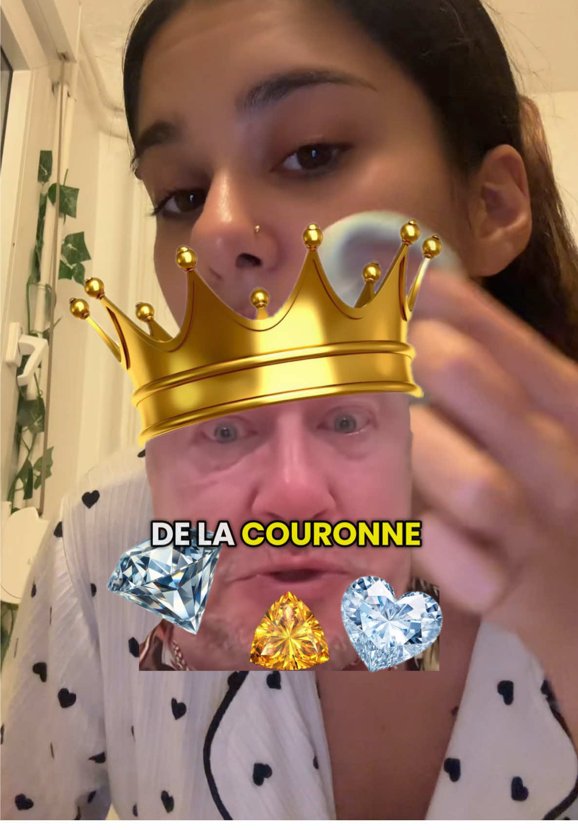 MDRR IL EST TARD  . . . . . . . . #rendezlesbijouxdelacouronne #pourtoii #skincare 