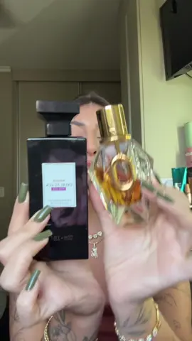 São irmãos gêmeos 💘 #wepink #fatalblackforher #perfume #inspiracoes 