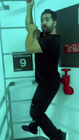 Going back to Honolulu just for that Maui wowie… that Maui wowie …. #mauiwowie #ClinicSkits #foryoupage #fyp #funnyvideos 