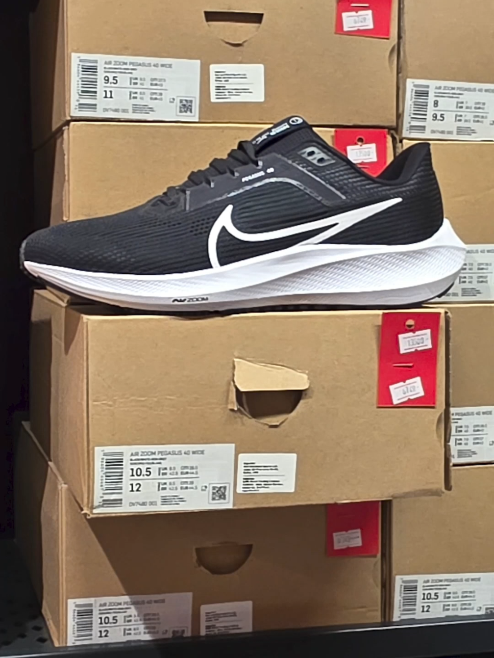 Nike Pegasus 39 Shield - Buying Guide @Nike  #جزمة_المشي_المريح 