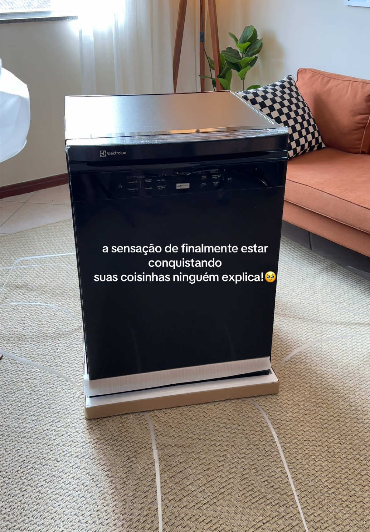 não tem coisa melhor! Cada passo é mais um passo! Cada coisinha é uma conquista! Tudo tudo foi um sonho… E ver este sonho sendo realizado é especial!  Eu estou aqui e sou muita grata a Deus por isso! ✨🥹 Meu enxoval de casa quase completo!  #enxovaldecasanova #casanova #rotinadecasa #enxovaldecasa