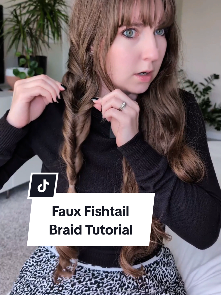 can you do a /faux/ fishtail braid? my go to braid when I want to act like I can fishtail 🫠💕  #fishtailbraid #braids #hairtutorial #hair #hairstyle 