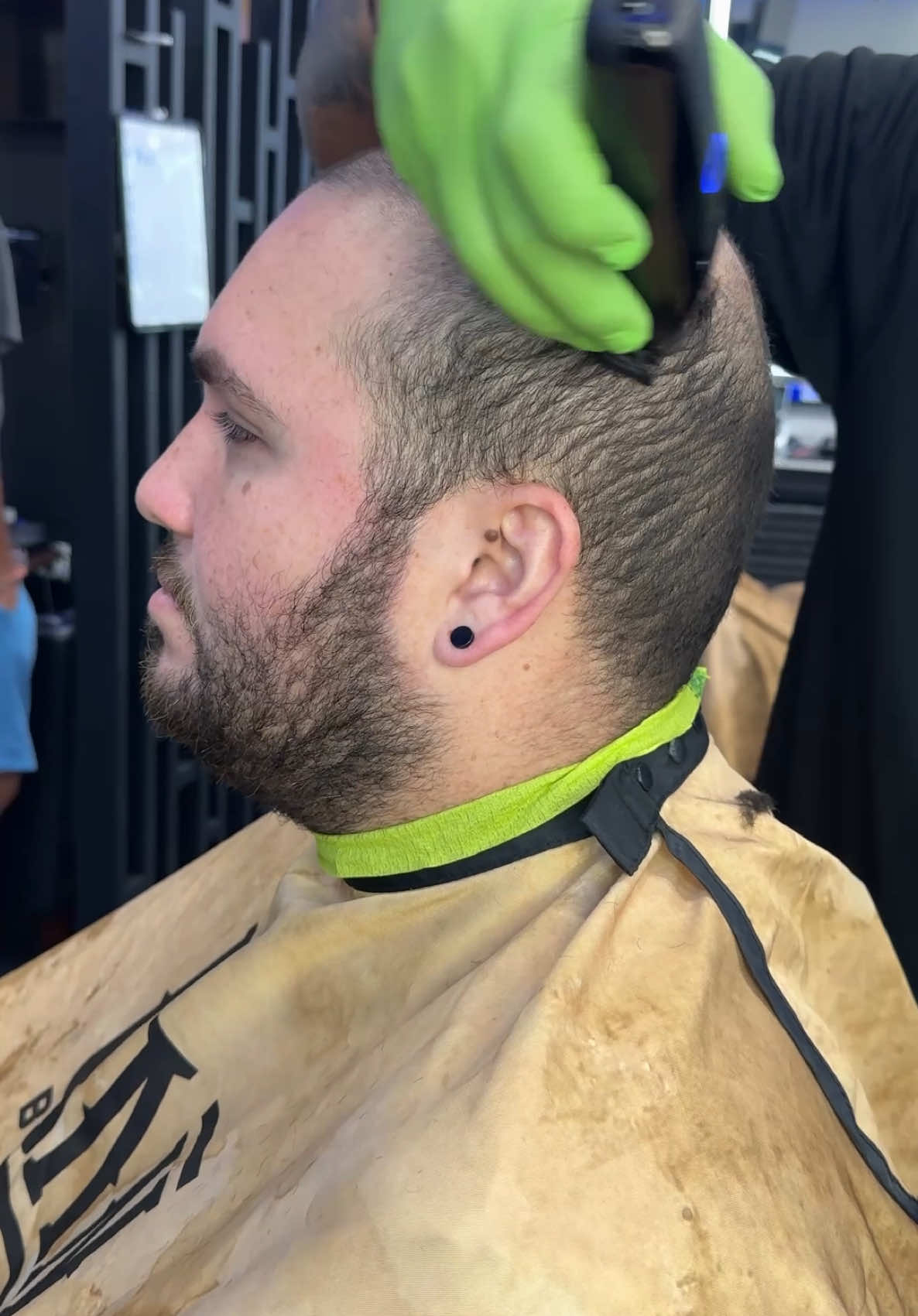 Una transformación brutal🚀🔥💈🙏🏻📸🎥 . . . . . . . #transformacion #tutorials #orlandoflorida #maracaibo #barberos 