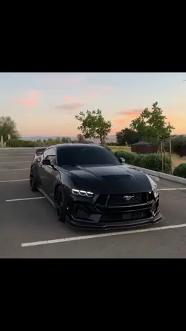 Mustang gt Black 🖤  Song: TOKYO BOUNCE  #pl #funk #editscars #hipercars 