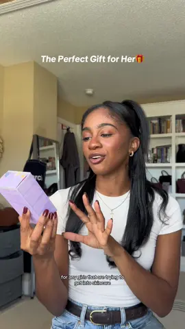 The Perfect Gift for Her🎁💕 @Tatcha US Sealed With A Kissu Lip Holiday Sets are the perfect present for any woman in your life who deserves a little extra care! This lip trio is the superior way to nourish your lips and step up your skincare this season❄️  #tatchaskincare #fallfestival #tiktokshopblackfriday #tiktokshopcybermonday #tiktokshopholidayhaul  