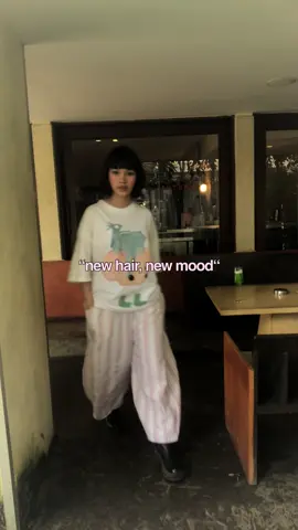 Nothing feels quite like a classic pair the stripes pants and oversized shirt 💖✨