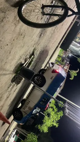 Polícia parou nos 😱😱😱 #riodejaneiro #policia #rj #mds 