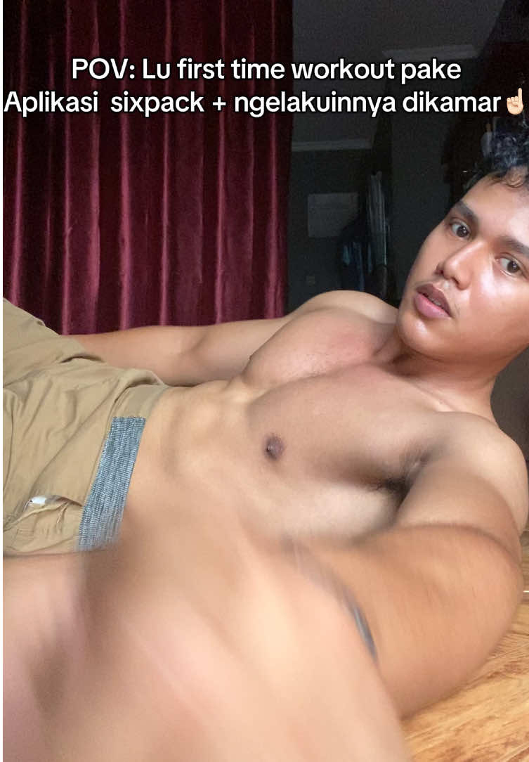 Sambil was-was,prepare takut banget ada yang tiba-tiba masuk kamar😂 #remajacobacoba #workoutexperience #fyppp 