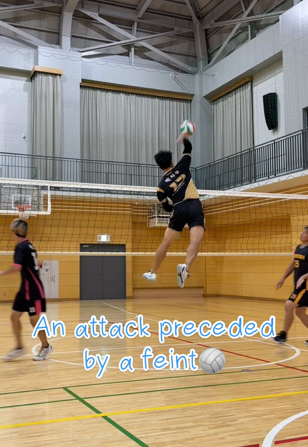 時間差のコンビネーション #バレーボール #haikyuu #thespike #volleyball #pallavolo  @JUN🐶⚒🏐🥎 @ゆの🏐💃 @いちか🐼🏖️ @たつ🐉👶🏻🏐 @なおや🦩✌️ @まりん🌺🏐 