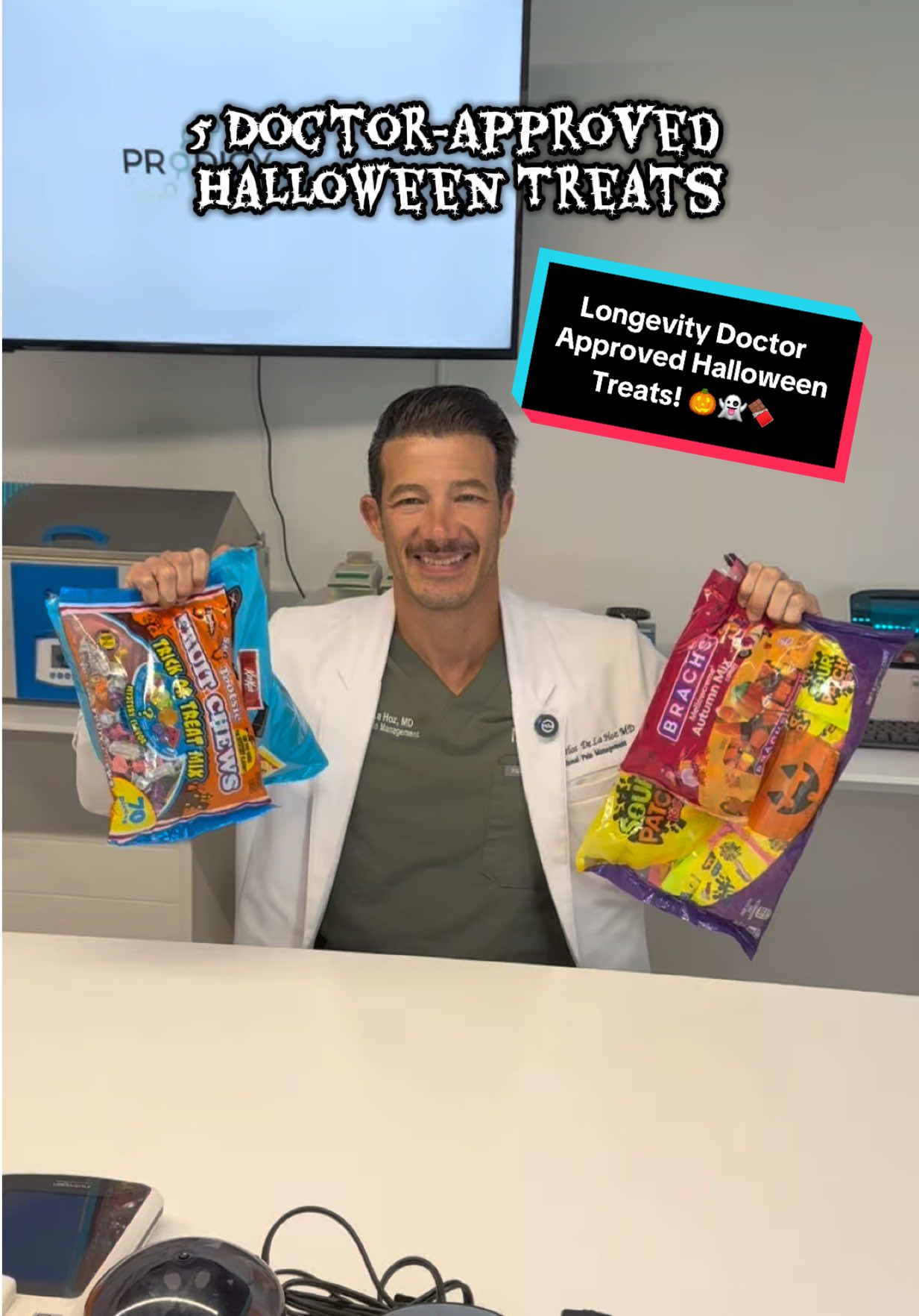 Doctor-Approved Halloween Treats 🎃You don’t have to skip out on treats altogether to stay healthy this holiday season. 🍫 Here are 5 treats I actually approve of as a longevity doctor: 1️⃣ Dark chocolate (rich in polyphenols) 2️⃣ Peanut butter cups — low sugar, dark chocolate version 3️⃣ Dates — nature’s candy, full of fiber 4️⃣ Popcorn with sea salt — high fiber, low glycemic 5️⃣ Frozen berries or grapes — anti-inflammatory and your mitochondria will love them 🧬 Enjoy the season without the sugar crash! 👻 Comment “Longevity” if you want my list of candies I avoid. 💬 #HealthyHalloween #doctor #viral 