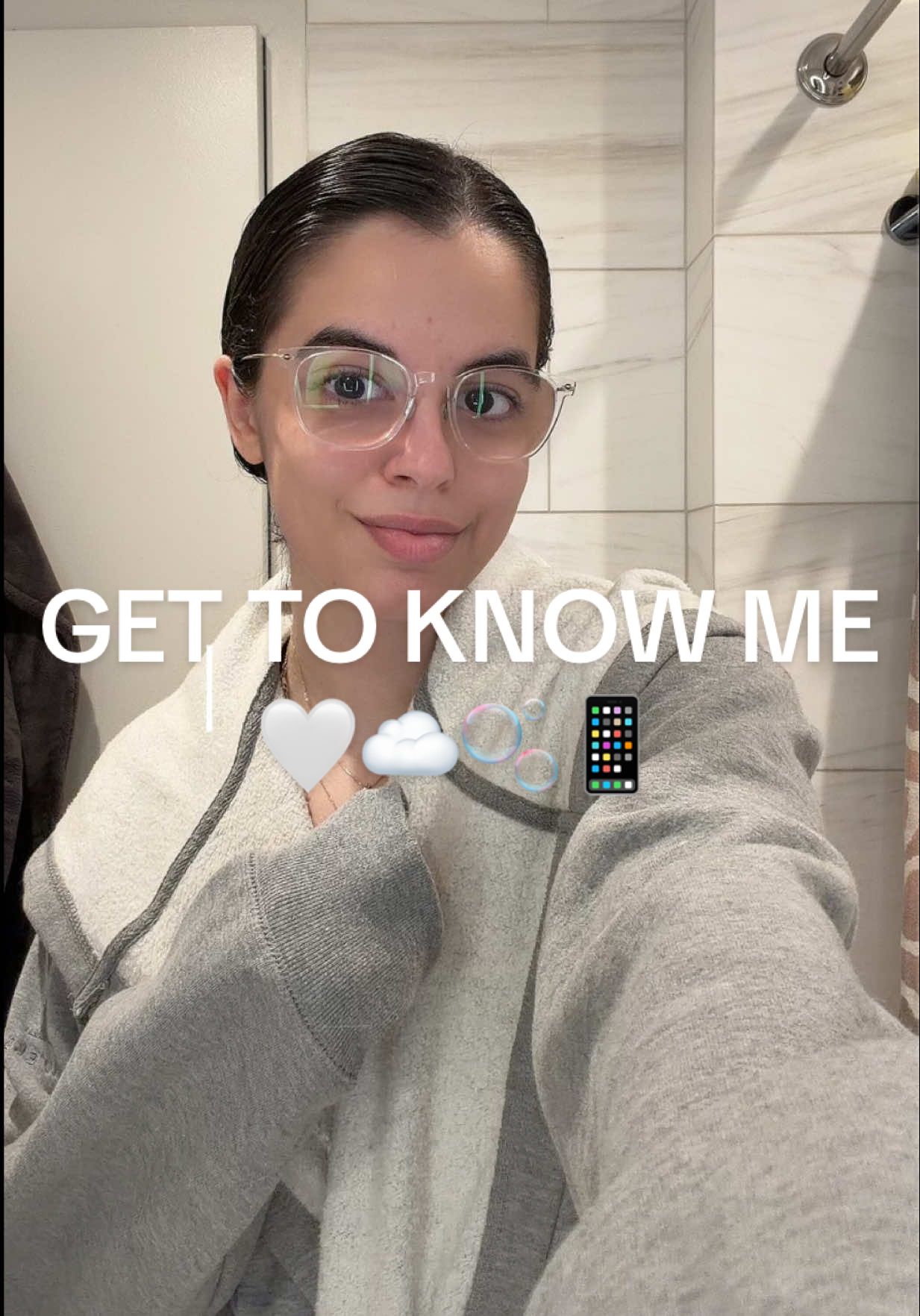 The vlog where we become besties 😚🤍 #gettoknowme #morninginmylife #introduction #aboutme 