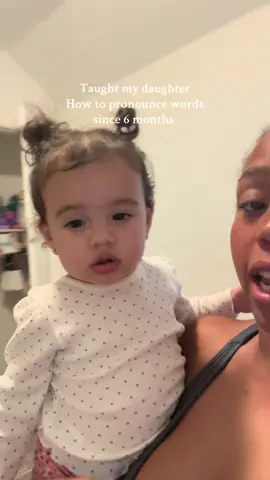 Emory is 11 months and 8 days . I stopped doing sign and started doing more talking with her so that she can be vocal with me #imjustagirl #momlife #11monthsold 