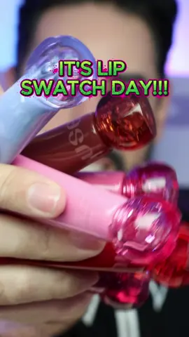 Let’s try the new reju lip gloss from NUSE @Nuse _Officialstore there is a great choice of soft colours to choose from! I’m currently carrying oolong peach around with me as I love the subtle shade with the shine! They are so comfortable to wear too! You can get a discount using my code ROBERTW1 on @OLIVE YOUNG Global @올리브영 OLIVE YOUNG  #makeup #kbeauty #oliveyoung #oliveyoung_global #oliveyoungaffiliate 