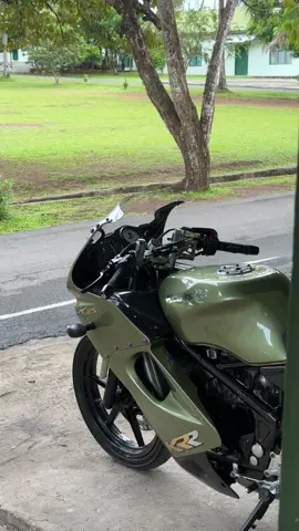 tinggal tempel stiker babinsa ini#twostroke #ninjarrold #mileniumjade #kawasakininja #rrold 