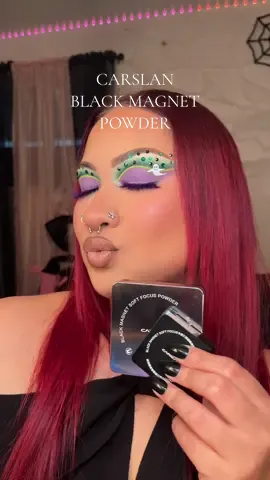 Beautiful finish BUT I did get flashback 😔 maybe avoid the translucent shade! #latinacontentcreator #under10k #latinamua #carslan #waterproofmakeup 