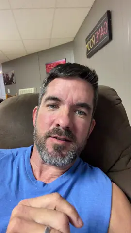 Share em! Lets see your funniest or worst competition picture. #. . . .  #npba #nbha #barrelhorses #barrelracer #horse                      