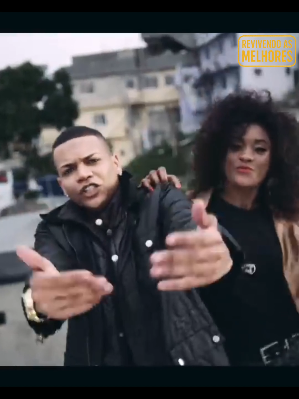 🎶 “O mundo é nosso, bora viver sem medo!” 🌎✨ Lançada em 2015, a música “O Mundo é Nosso” do MC Duduzinho é pura vibe de conquista e liberdade! 🔥 Com um batidão contagiante e uma letra que inspira confiança, ela lembra que quando a gente acredita, nada é impossível! 💪🎧 Use esse som pra mostrar suas vitórias, seu estilo ou aquele momento que prova que o mundo é realmente seu! 😎🌍 #revivendo #omundoÉnosso  #mcduduzinho #fyp #foryou 